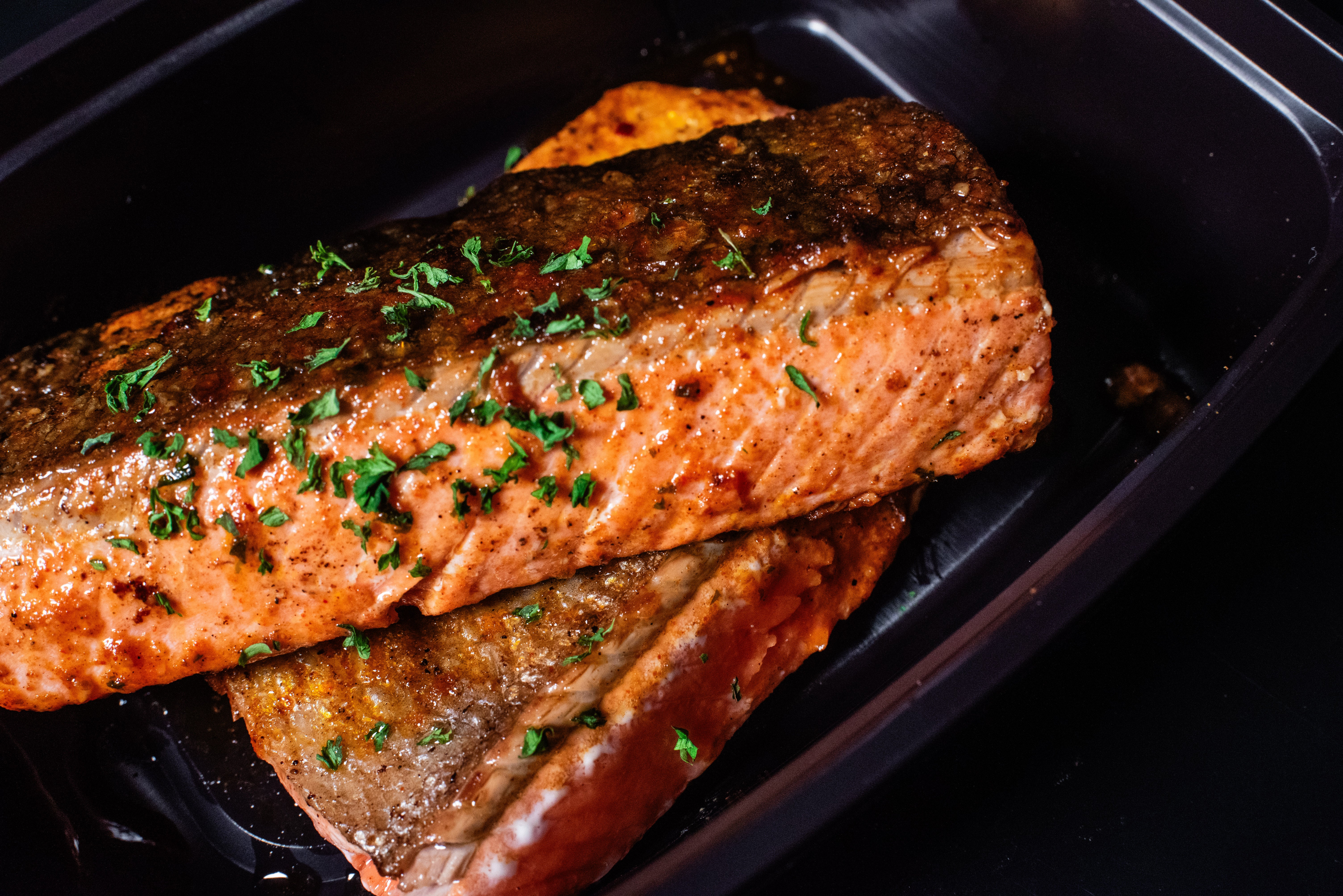 1 lb. Garlic Butter Salmon Filets